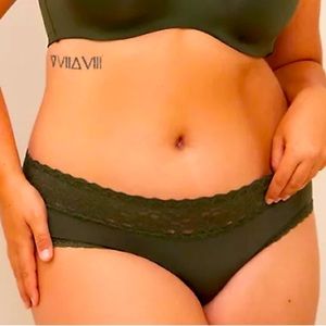Torrid Hipster Panty! Lace Trim! NWT! Size 1X